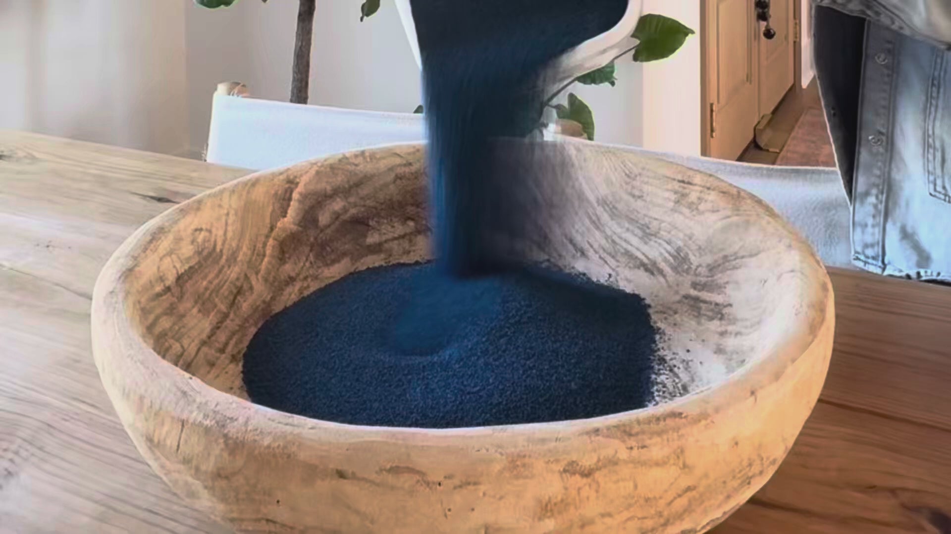 Ielādēt video: 